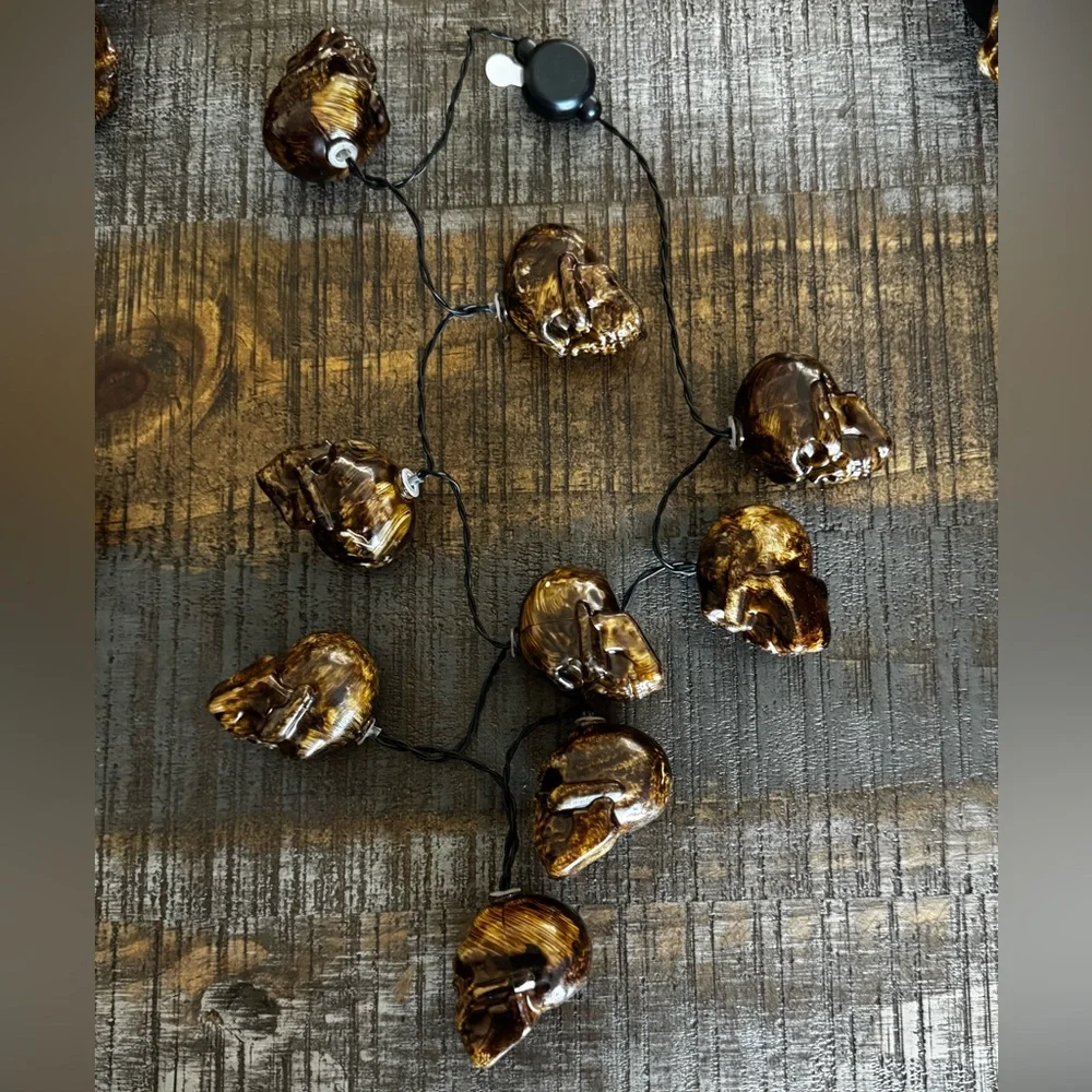 NWT Brown Halloween Led Skull Necklaces 12 pack String Light Necklaces